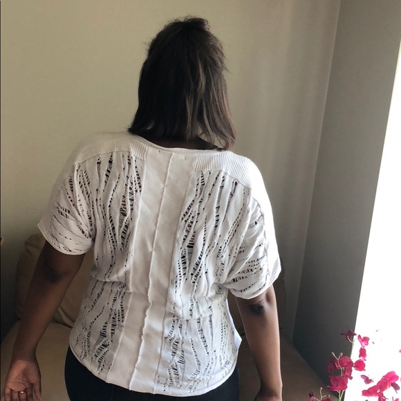 Calvin Klein top - Picture 3 of 8